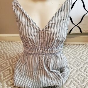 Gap Deep V Top